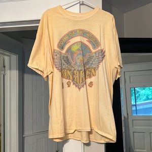 URBAN OUTFITTERS VAN HALEN TEE